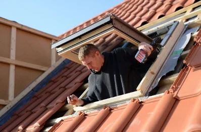 Pose de fenêtres de toit Velux à Brillon